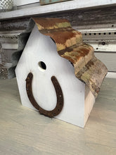 Load image into Gallery viewer, Horse shoe house
